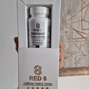 Imagine atașată la recenzie