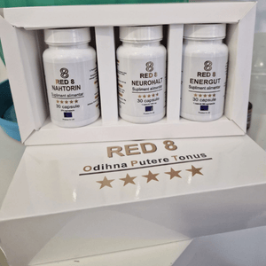 Imagine atașată la recenzie